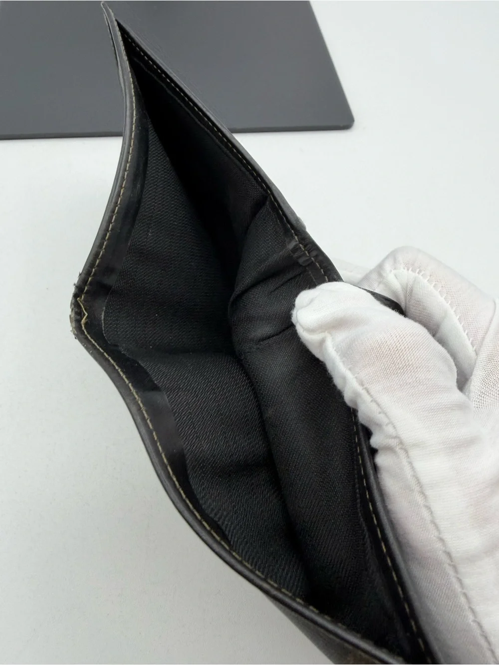 Fendi Bi Fold Wallet